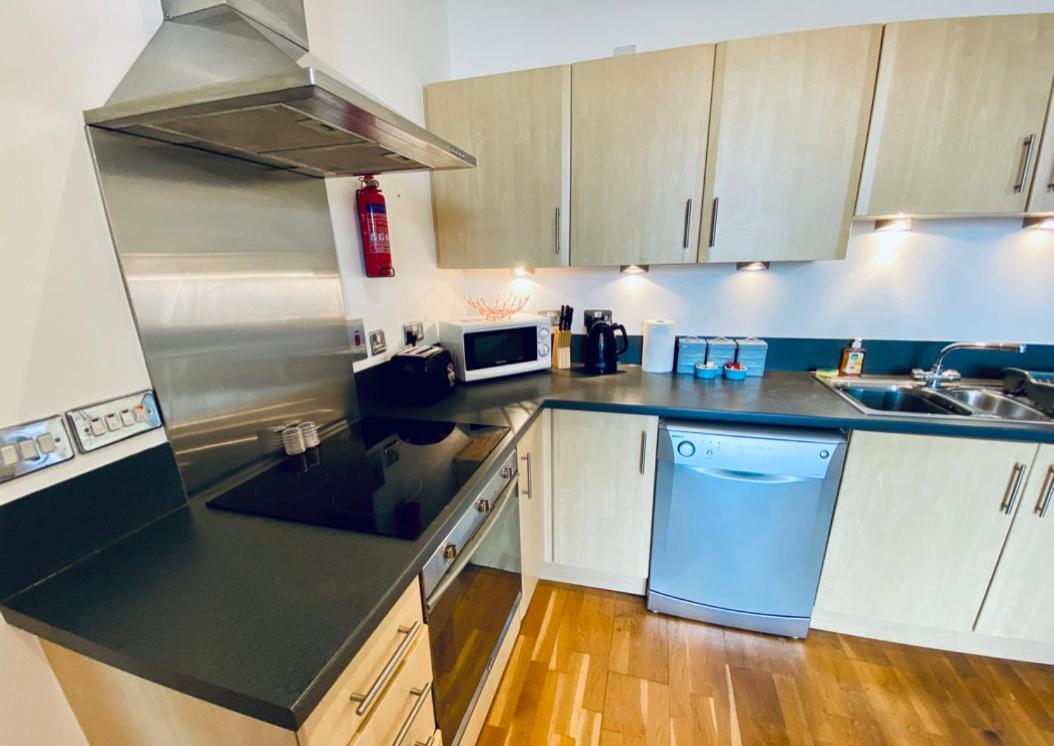 Cloud9Sa At The Charles Chertsey Apartman Kültér fotó